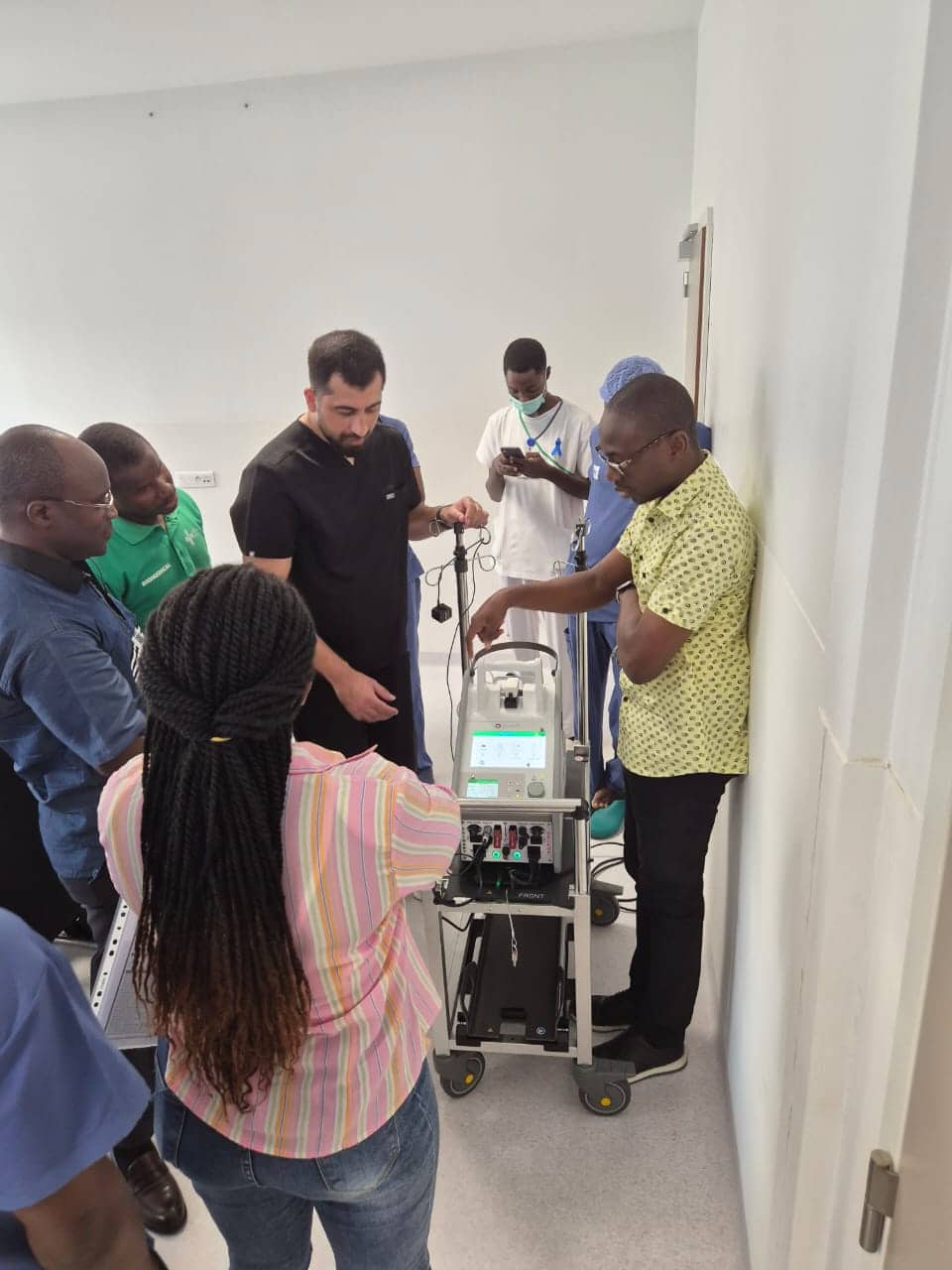 Discussion around a medical device